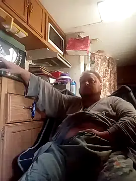 Snapshot of tjmacksjr chatting on 01-19-25, 04:57 tjmacksjr online show from 01-19-25, 04:57