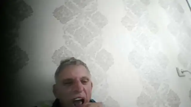 BobbyXRoyal online show from 06-15-26, 04:31