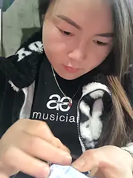 Sweetlove 77 online show from 02-04-25, 01:23