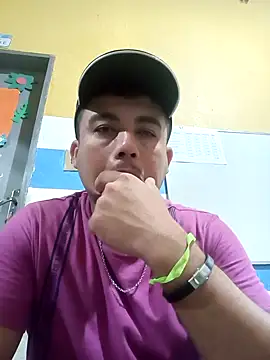 PIKAdePAU27 online show from 02-11-25, 04:01