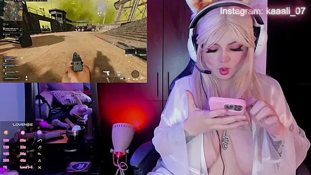 Irinaa Scarlett online show from 01-08-25, 07:13