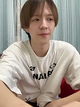 yuuuuma578 online show from 11-18-25, 05:34