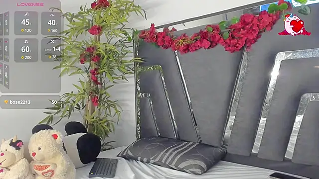 Snapshot of Black_Rose2 chatting on 02-17-25, 03:09 Black Rose2 online show from 02-17-25, 03:09