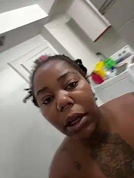 Goddess Nafeesha online show from 12-21-25, 05:42