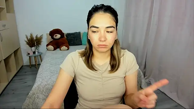 Snapshot of Alexa_Dolly12 chatting on 11-06-25, 07:09 Alexa Dolly12 online show from 11-06-25, 07:09