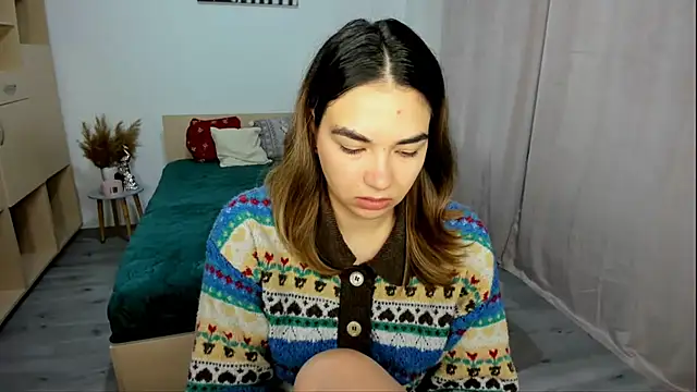 Snapshot of Alexa_Dolly12 chatting on 12-02-25, 06:30 Alexa Dolly12 online show from 12-02-25, 06:30