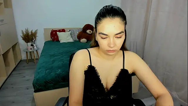 Snapshot of Alexa_Dolly12 chatting on 12-04-25, 06:55 Alexa Dolly12 online show from 12-04-25, 06:55