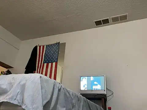 Snapshot of freakzmexx chatting on 02-20-25, 04:18 freakzmexx online show from 02-20-25, 04:18