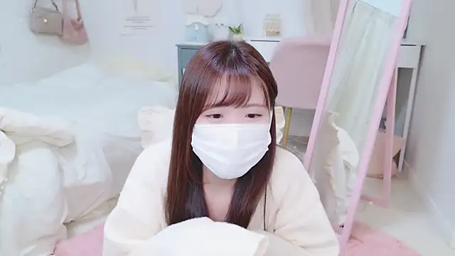 Snapshot of Sayuringo_ chatting on 01-07-25, 01:46 Sayuringo online show from 01-07-25, 01:46