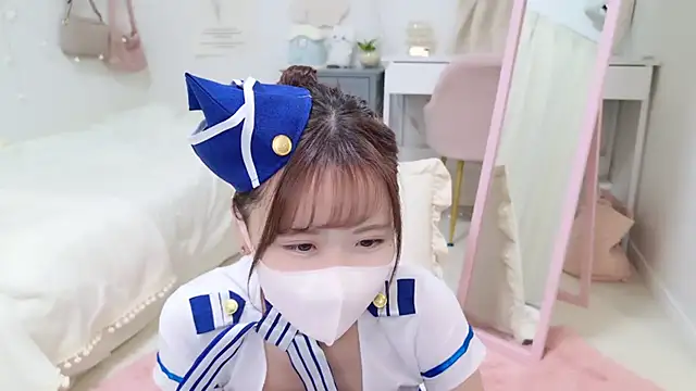 Snapshot of Sayuringo_ chatting on 01-20-25, 01:53 Sayuringo online show from 01-20-25, 01:53