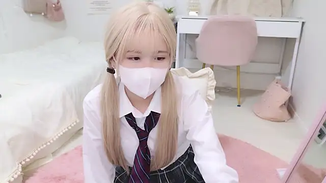 Snapshot of Sayuringo_ chatting on 01-23-25, 04:48 Sayuringo online show from 01-23-25, 04:48