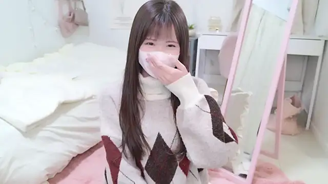 Snapshot of Sayuringo_ chatting on 02-05-25, 11:12 Sayuringo online show from 02-05-25, 11:12