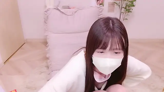 Snapshot of Sayuringo_ chatting on 03-16-25, 03:17 Sayuringo online show from 03-16-25, 03:17