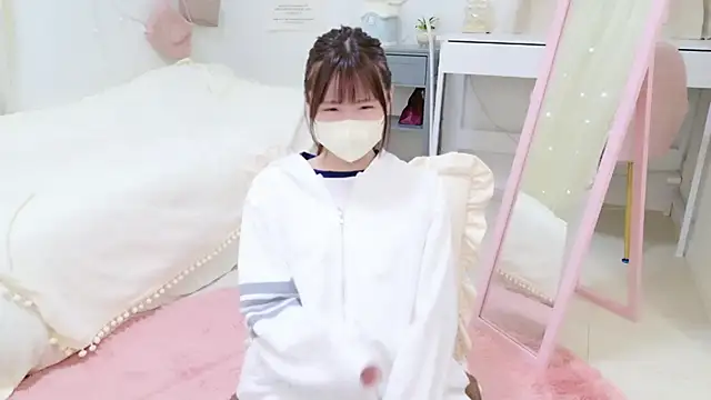 Snapshot of Sayuringo_ chatting on 03-22-25, 04:14 Sayuringo online show from 03-22-25, 04:14