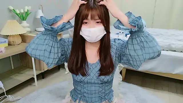 Snapshot of Sayuringo_ chatting on 10-08-25, 11:19 Sayuringo online show from 10-08-25, 11:19