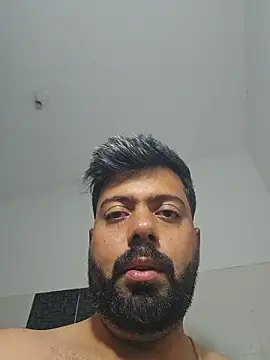 Hornie small Dick01 online show from 01-09-26, 04:32