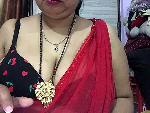 Desi bhabhiii online show from 11-24-25, 05:40