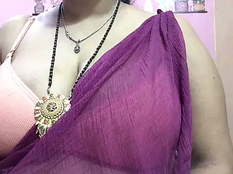 Desi bhabhiii online show from 12-17-25, 05:24