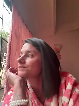 Alice milf  online show from 12-20-25, 11:39