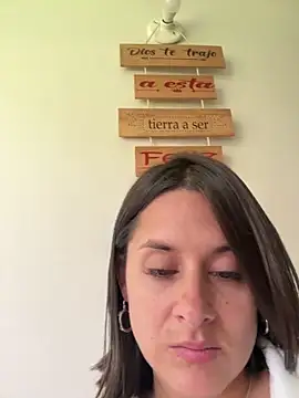 Alice milf  online show from 02-04-26, 03:40