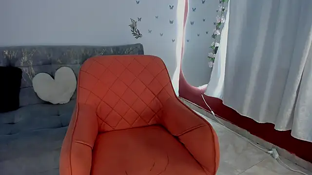 melody cute10 online show from 10-13-25, 02:39