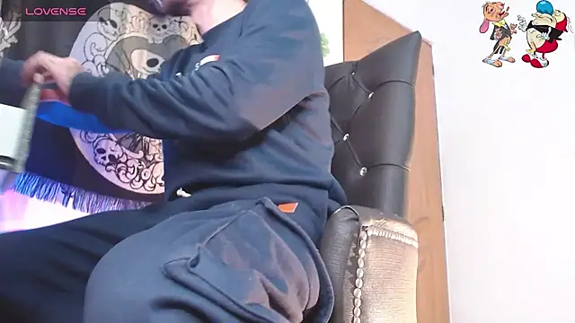 Snapshot of ren_stipee chatting on 10-23-25, 10:08 ren stipee online show from 10-23-25, 10:08