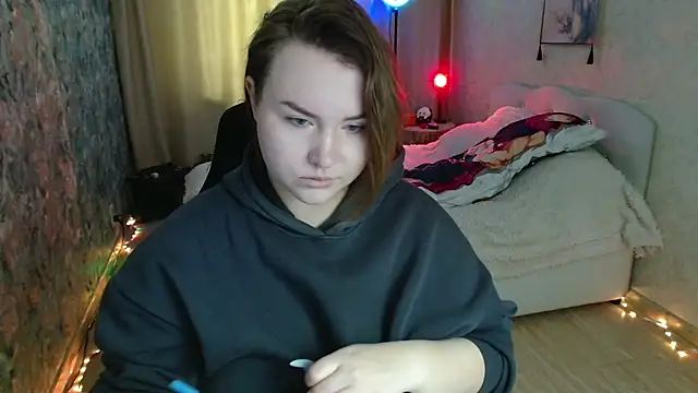 Jenny Fox online show from 04-17-26, 04:15