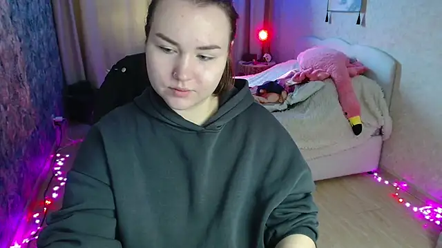 Snapshot of Jenny_Fox chatting on 05-09-26, 04:28 Jenny Fox online show from 05-09-26, 04:28