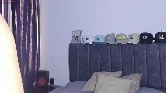 Snapshot of Iamdylan777 chatting on 04-30-26, 12:11 Iamdylan777 online show from 04-30-26, 12:11