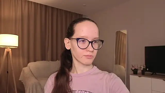 BettyBrowni online show from 04-26-26, 04:04