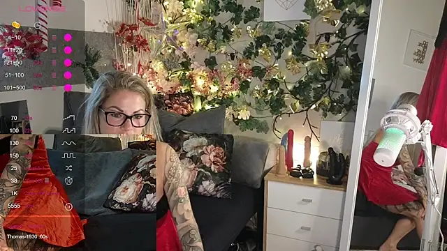 Tatjana Sue online show from 12-18-24, 08:14