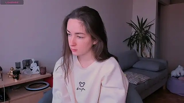 Snapshot of cClandesTina chatting on 12-15-24, 01:22 cClandesTina online show from 12-15-24, 01:22