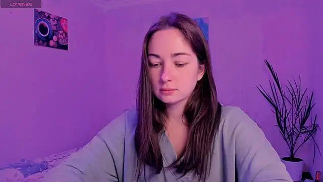 Snapshot of cClandesTina chatting on 10-10-25, 07:46 cClandesTina online show from 10-10-25, 07:46