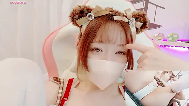 yuayua854 online show from 05-03-26, 04:29