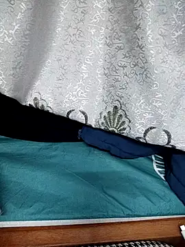 Haralushiaaa online show from 11-24-25, 08:08