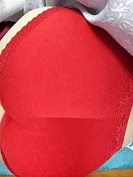 Haralushiaaa online show from 11-26-25, 08:32