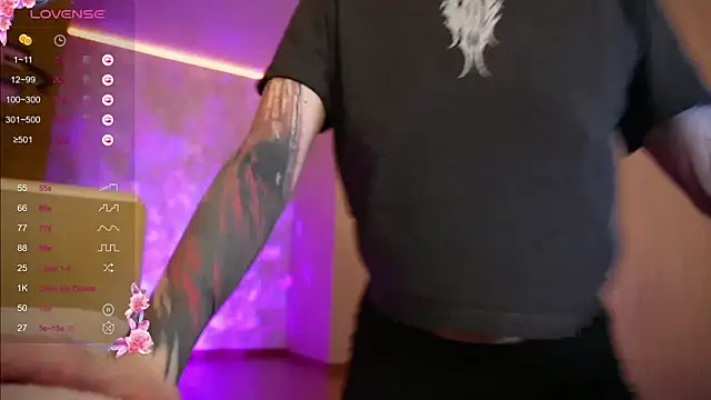 Snapshot of milky__way__ chatting on 02-11-25, 02:24 milky way online show from 02-11-25, 02:24