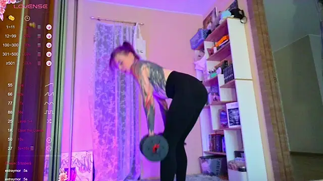 Snapshot of milky__way__ chatting on 03-08-25, 01:36 milky way online show from 03-08-25, 01:36