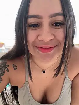 Pretty Isadora online show from 09-28-25, 11:15