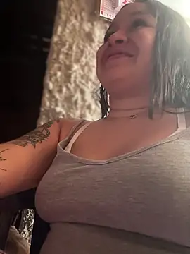 Pretty Isadora online show from 03-22-26, 08:23