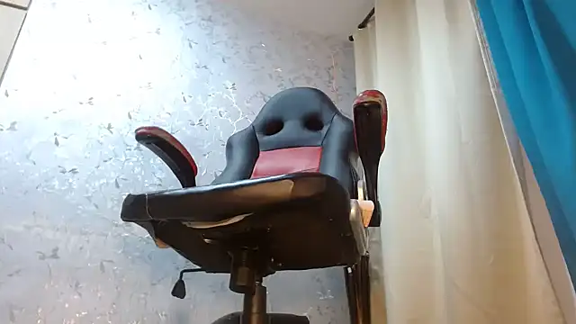 Samantabrown  online show from 11-06-25, 11:33