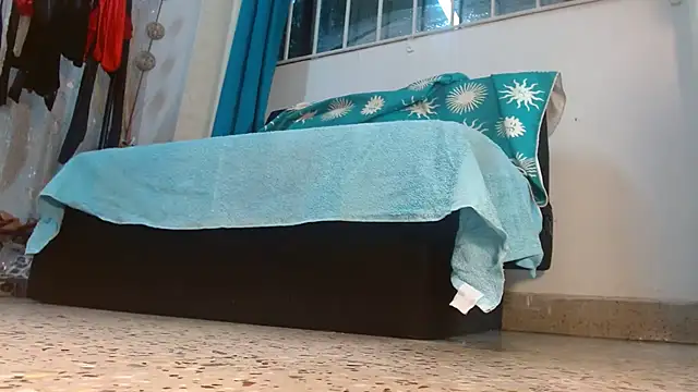 Samantabrown  online show from 04-22-26, 11:12