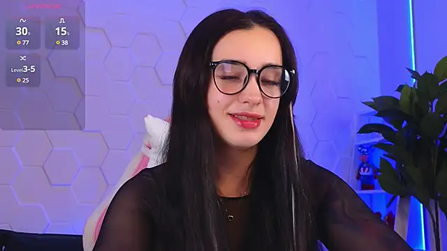 Snapshot of EvaCanton chatting on 12-04-24, 11:30 EvaCanton online show from 12-04-24, 11:30