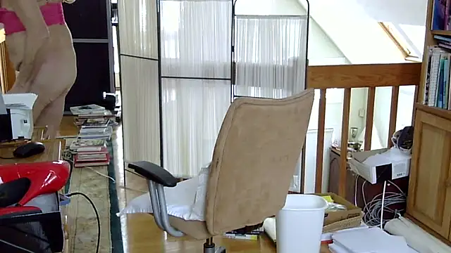 loreleia online show from 01-05-26, 05:27