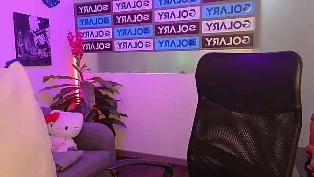 Amy hoy69 online show from 04-26-26, 02:20