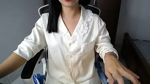 Lunobaby 204 online show from 11-03-25, 01:51