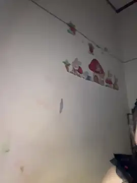 Snapshot of --Lyly-- chatting on 02-09-26, 07:01 --Lyly-- online show from 02-09-26, 07:01