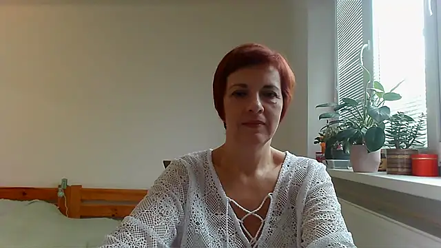 Snapshot of LoraLoraMay chatting on 09-25-25, 01:48 LoraLoraMay online show from 09-25-25, 01:48