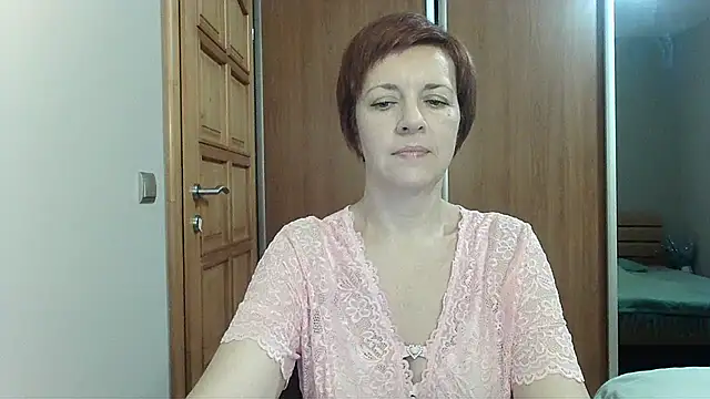 Snapshot of LoraLoraMay chatting on 11-20-25, 03:23 LoraLoraMay online show from 11-20-25, 03:23