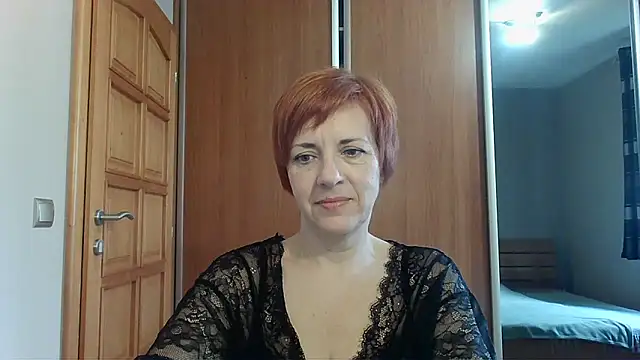 Snapshot of LoraLoraMay chatting on 04-15-26, 12:56 LoraLoraMay online show from 04-15-26, 12:56